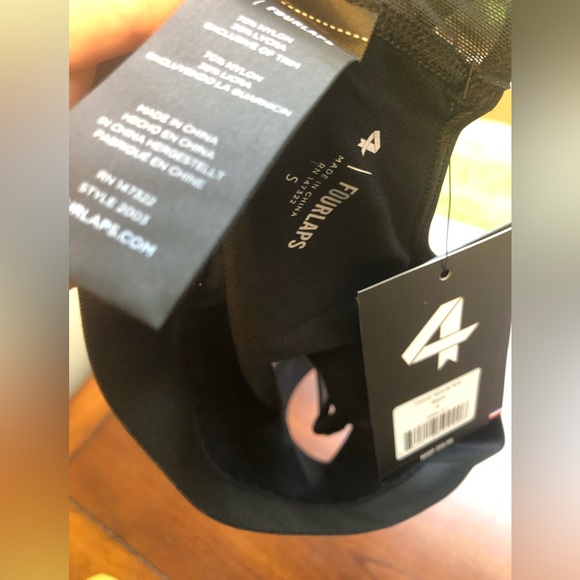 NWT FourLaps Circuit Sports Bra in Black - Size S - Picture 4 of 5